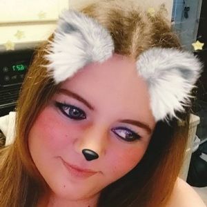 Meet your Posher, Stacy